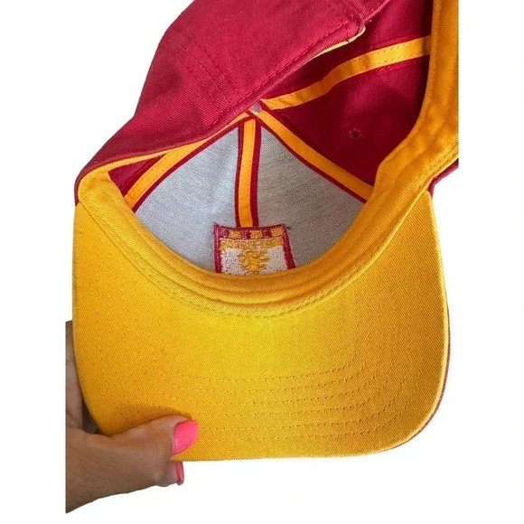 Harry Potter Gryffindor Cap The Wizarding World Universal Studio Hat - Picture 2 of 5